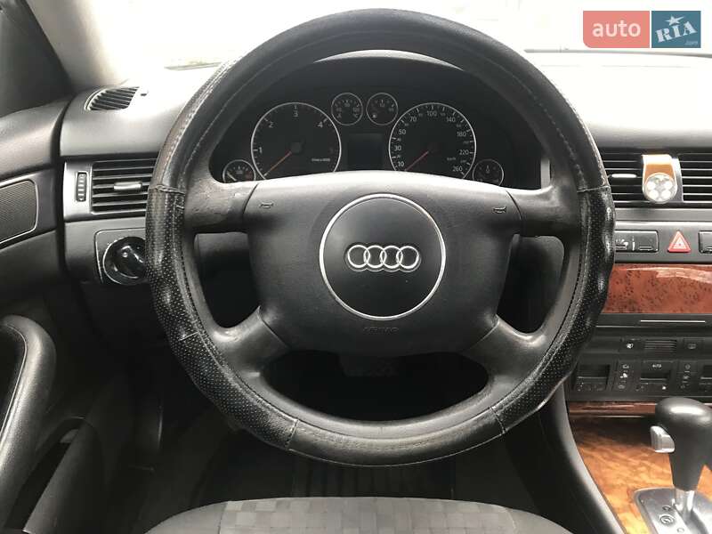 Универсал Audi A6 2001 в Корсуне-Шевченковском