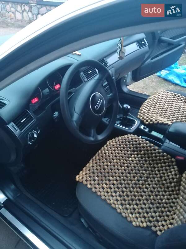 Универсал Audi A6 2004 в Сарнах