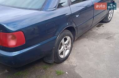 Седан Audi A6 1996 в Шепетовке