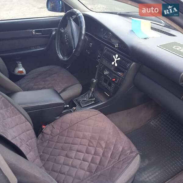 Седан Audi A6 1996 в Шепетовке
