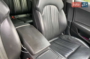 Седан Audi A6 2012 в 