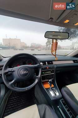 Седан Audi A6 2000 в Вараше