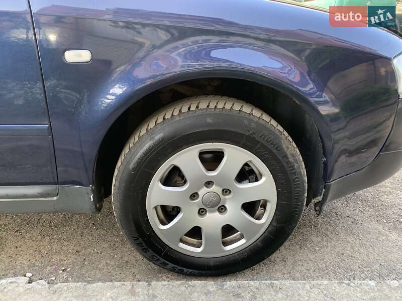 Седан Audi A6 1998 в Яворове