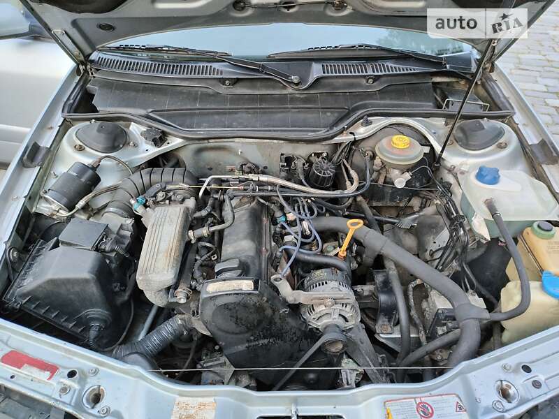 Седан Audi A6 1996 в Киеве