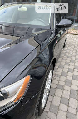 Седан Audi A6 2012 в 