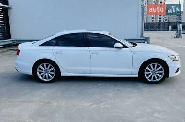 Седан Audi A6 2012 в Киеве