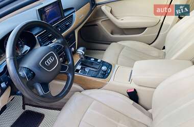 Седан Audi A6 2012 в 