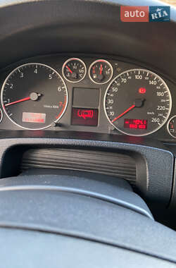 Седан Audi A6 2004 в Запорожье