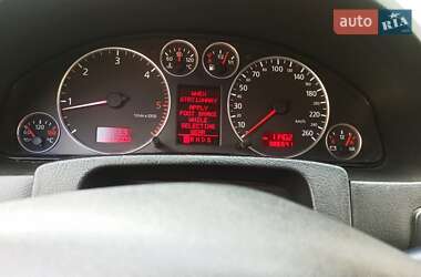 Универсал Audi A6 2004 в 