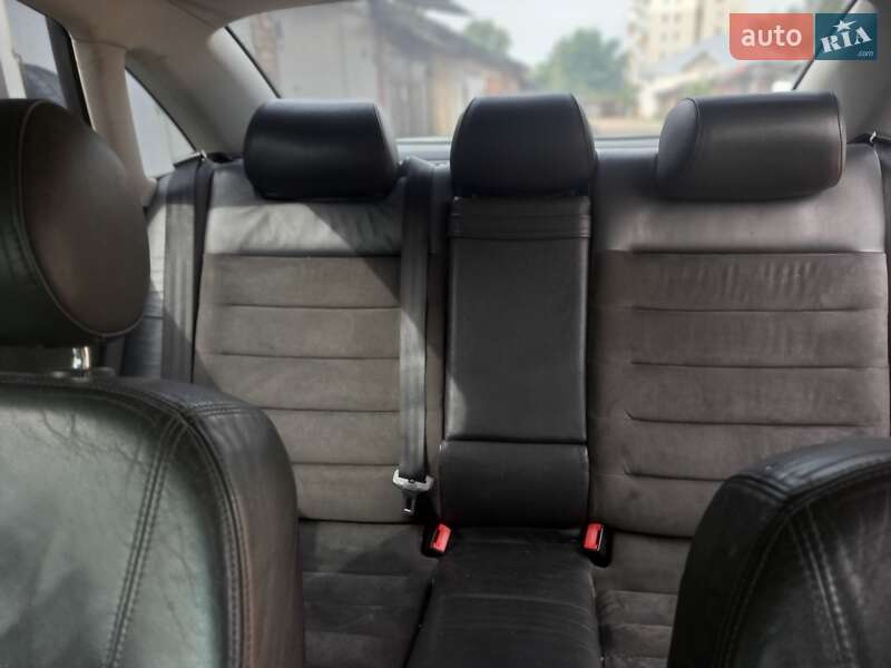 Седан Audi A6 2002 в Києві