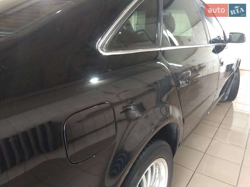 Седан Audi A6 2004 в Овруче