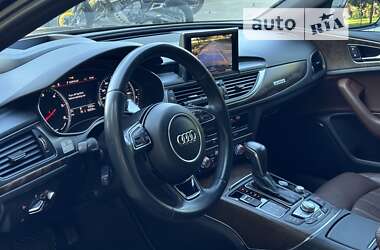 Седан Audi A6 2015 в 