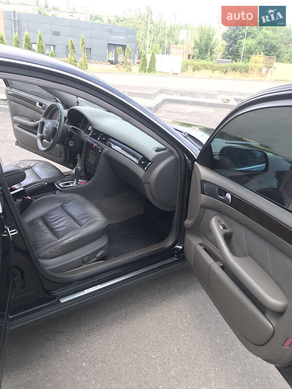 Седан Audi A6 2001 в Днепре