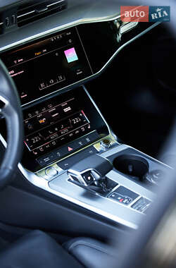 Универсал Audi A6 2019 в 
