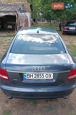 Седан Audi A6 2004 в Беляевке
