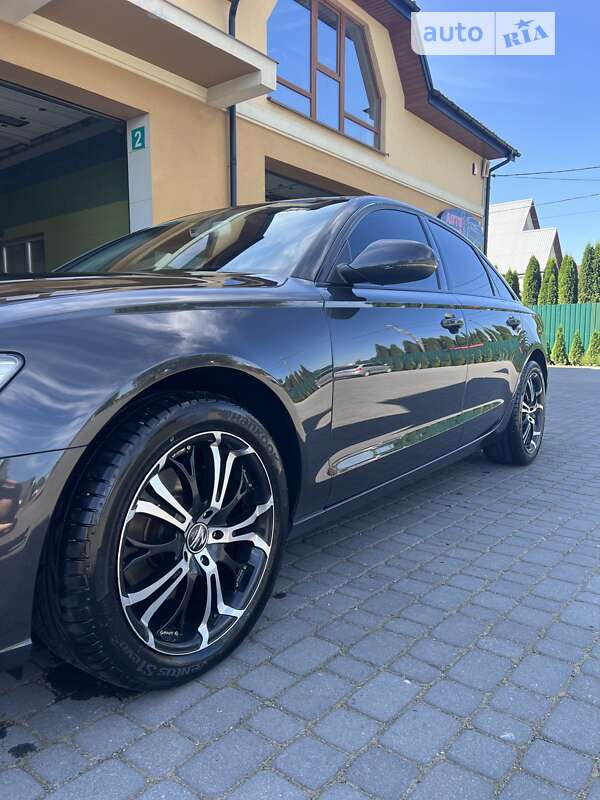 Седан Audi A6 2011 в Самборе