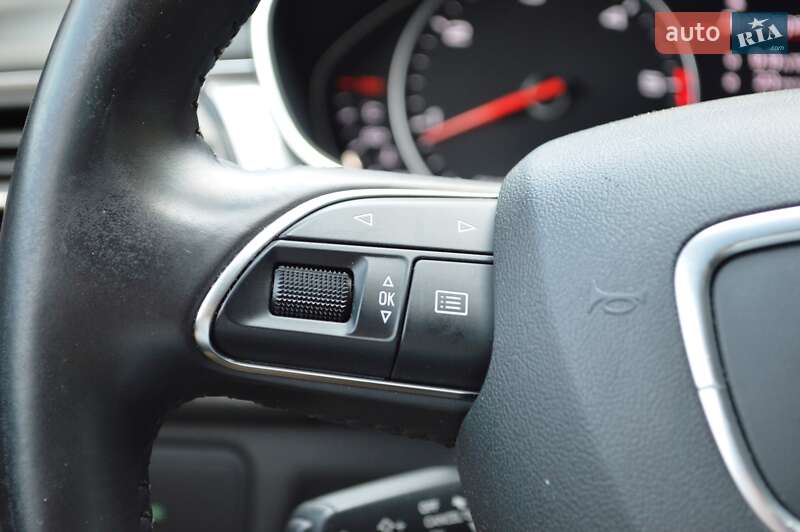 Седан Audi A6 2015 в Одессе