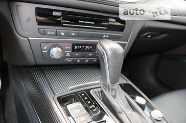 Универсал Audi A6 2016 в 