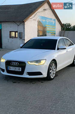 Седан Audi A6 2012 в 