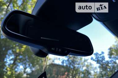 Седан Audi A6 2016 в 