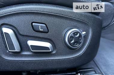 Седан Audi A6 2016 в 