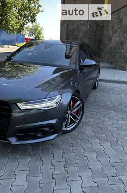 Седан Audi A6 2016 в 