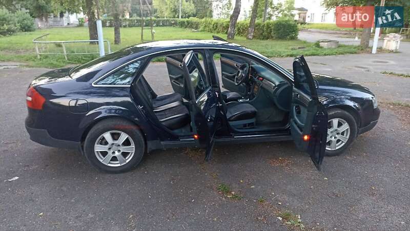 Седан Audi A6 2001 в Городке