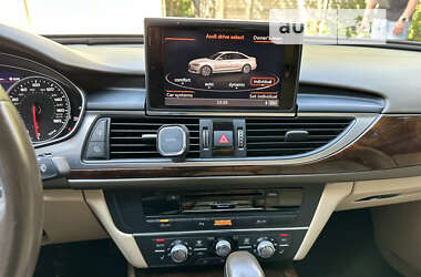 Седан Audi A6 2015 в 