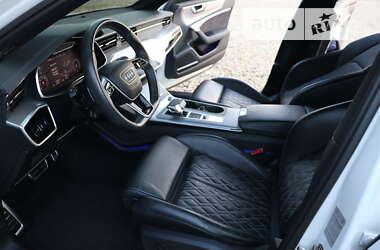 Седан Audi A6 2019 в 