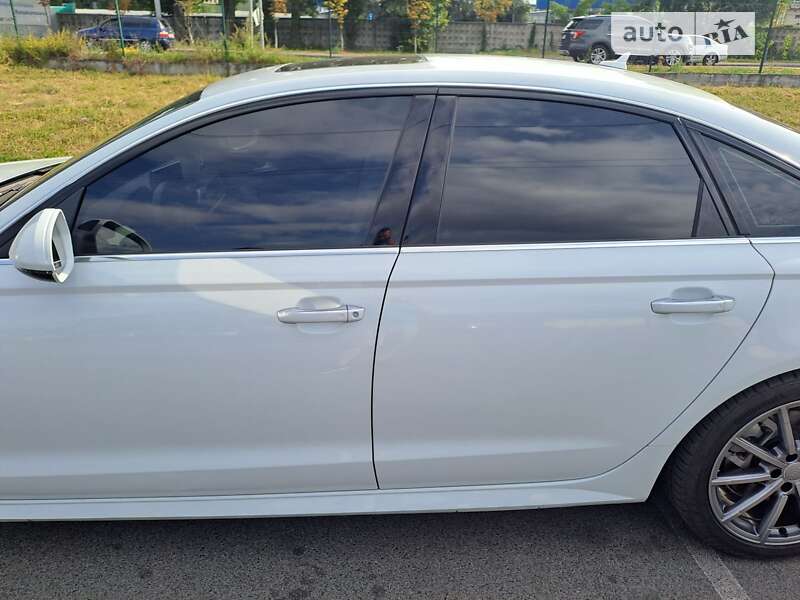 Седан Audi A6 2017 в Киеве