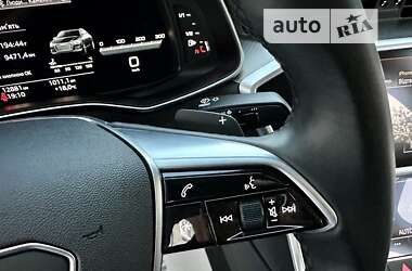 Седан Audi A6 2022 в 