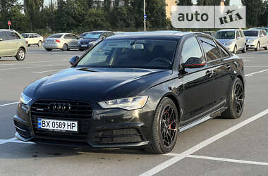 Седан Audi A6 2015 в 