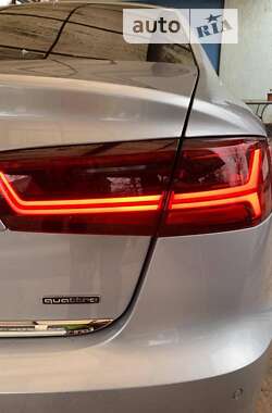 Седан Audi A6 2016 в 