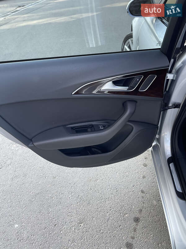Седан Audi A6 2013 в Одессе