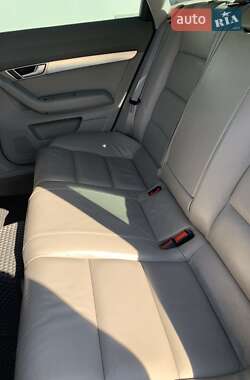 Седан Audi A6 2004 в 