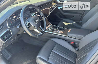 Седан Audi A6 2019 в 