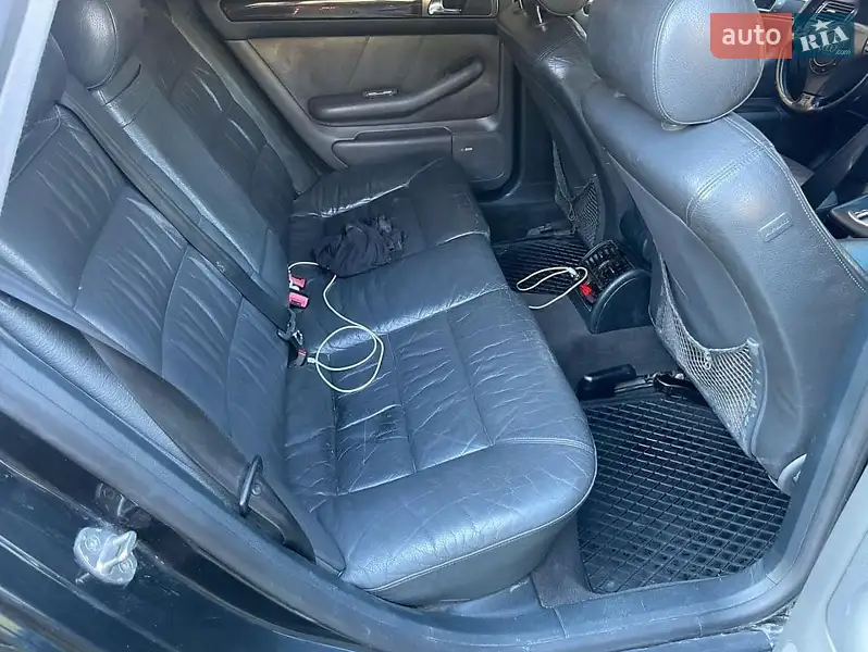 Audi A6 2001