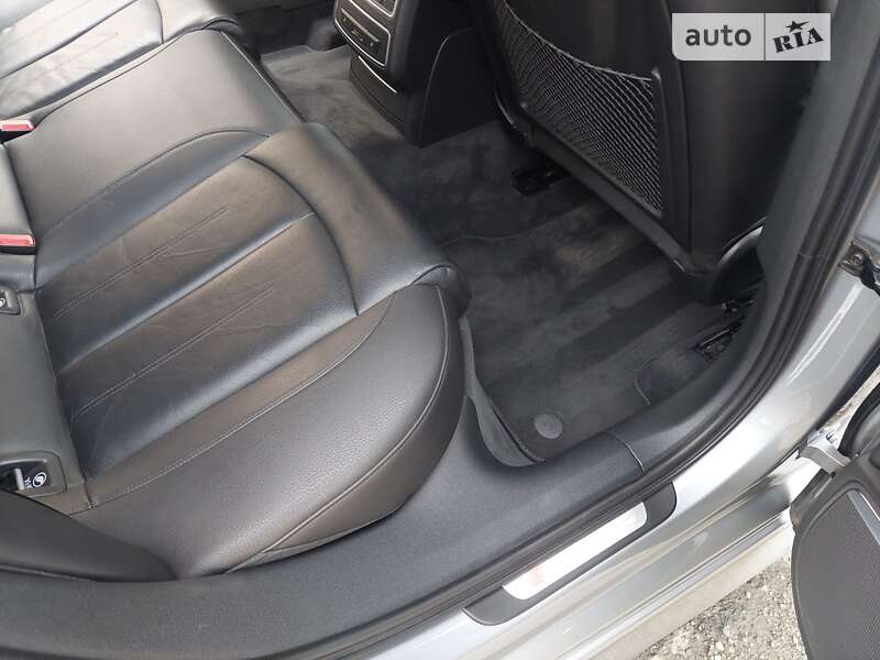 Седан Audi A6 2015 в Городищеві