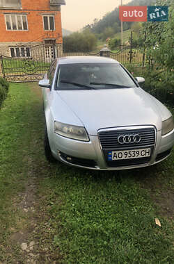 Седан Audi A6 2004 в 