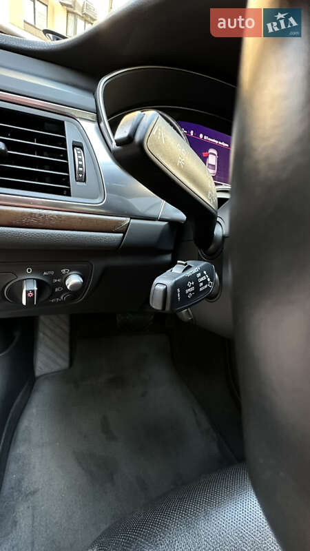 Седан Audi A6 2016 в Киеве