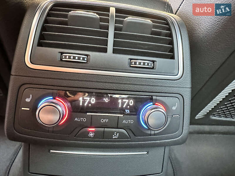 Седан Audi A6 2016 в Киеве