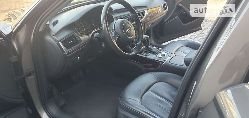 Седан Audi A6 2015 в Николаеве