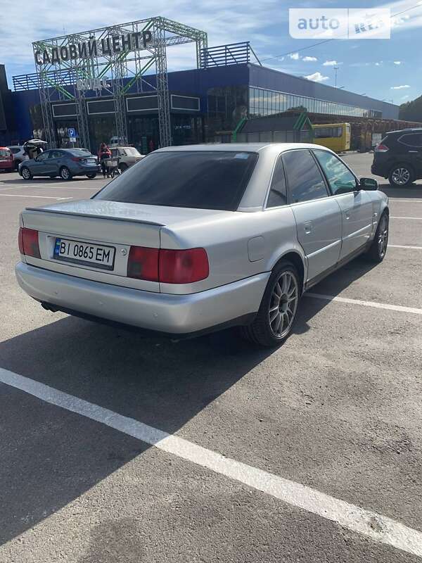 Седан Audi A6 1995 в Полтаве