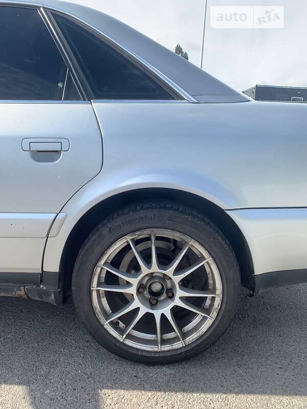 Седан Audi A6 1995 в Полтаве