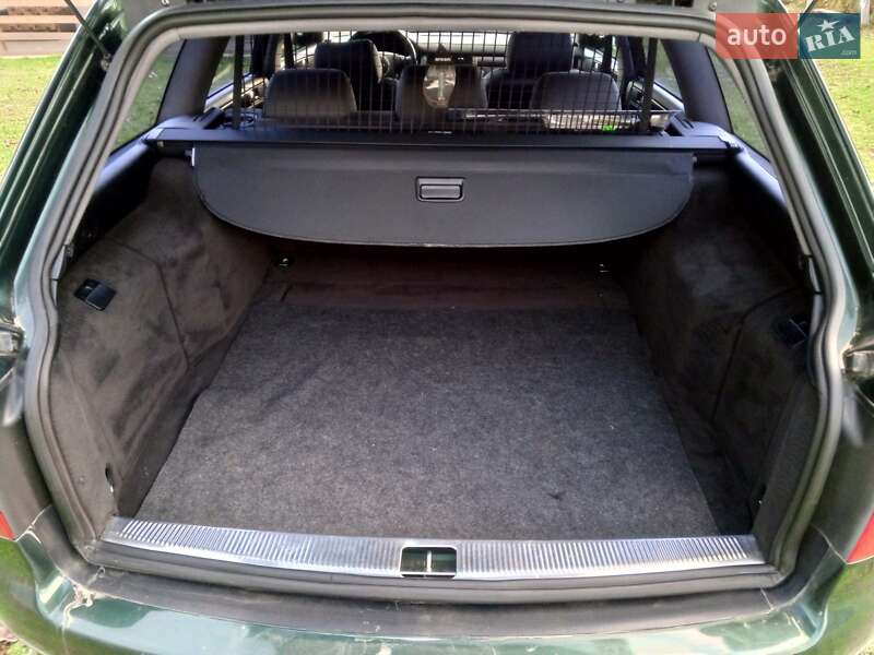 Универсал Audi A6 2001 в Косове