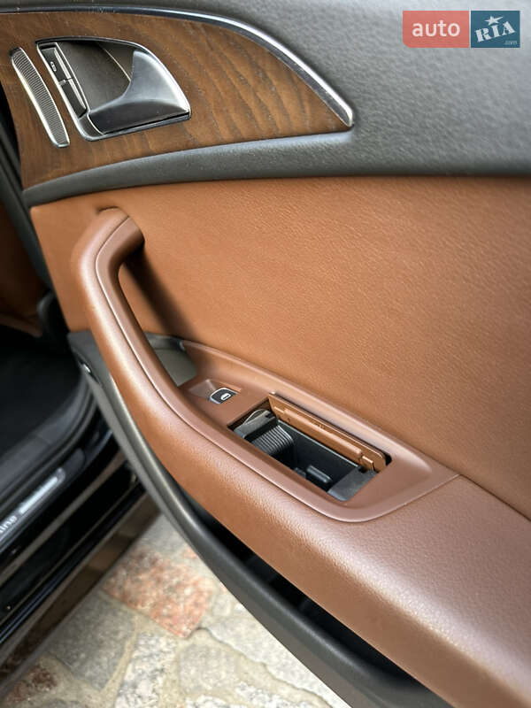 Седан Audi A6 2015 в Киеве