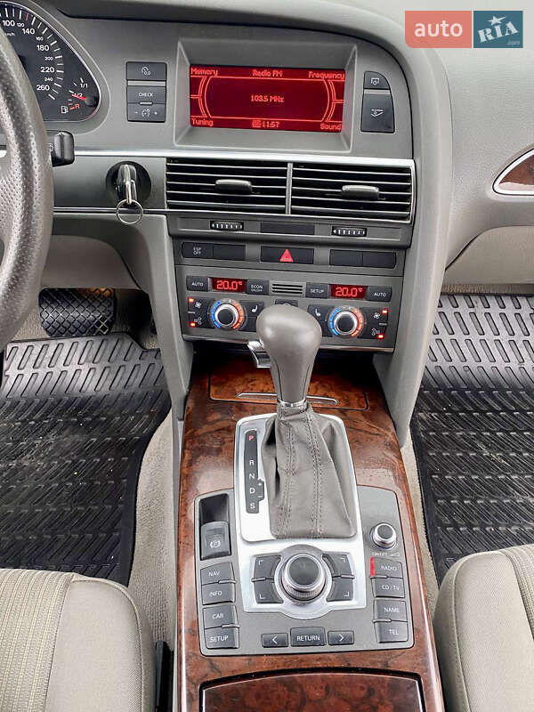 Седан Audi A6 2004 в Києві