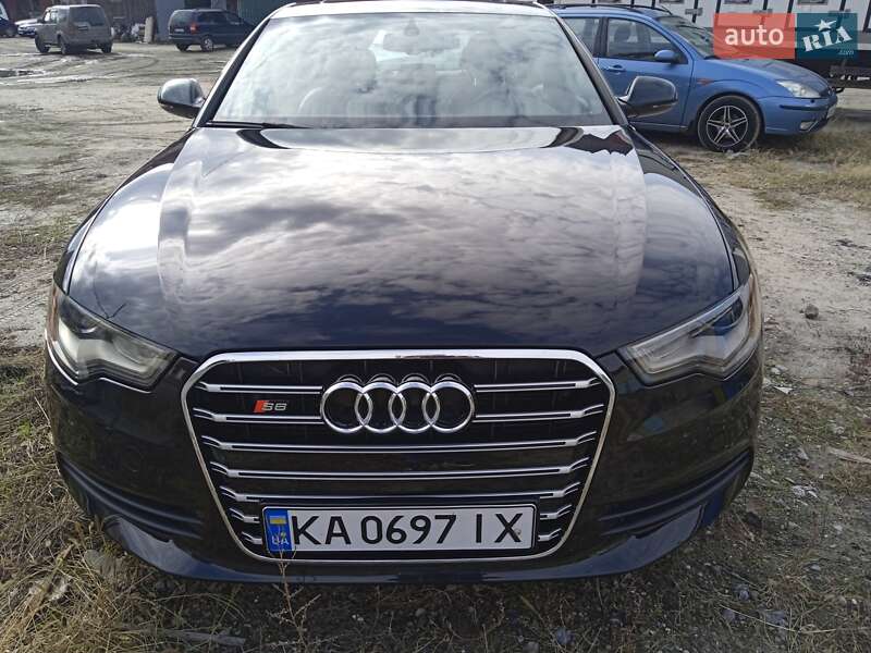Седан Audi A6 2014 в Киеве