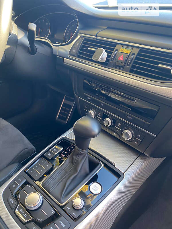 Седан Audi A6 2014 в Киеве