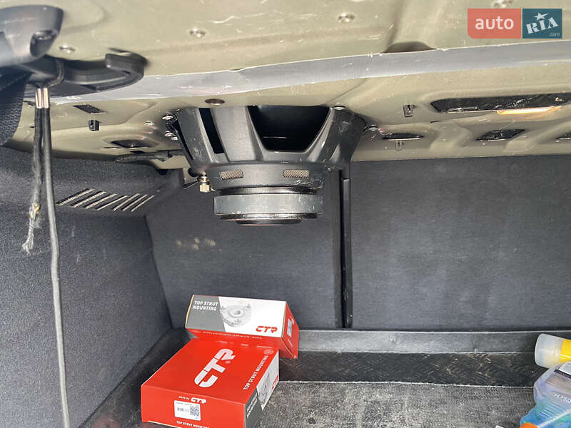 Седан Audi A6 2014 в Киеве